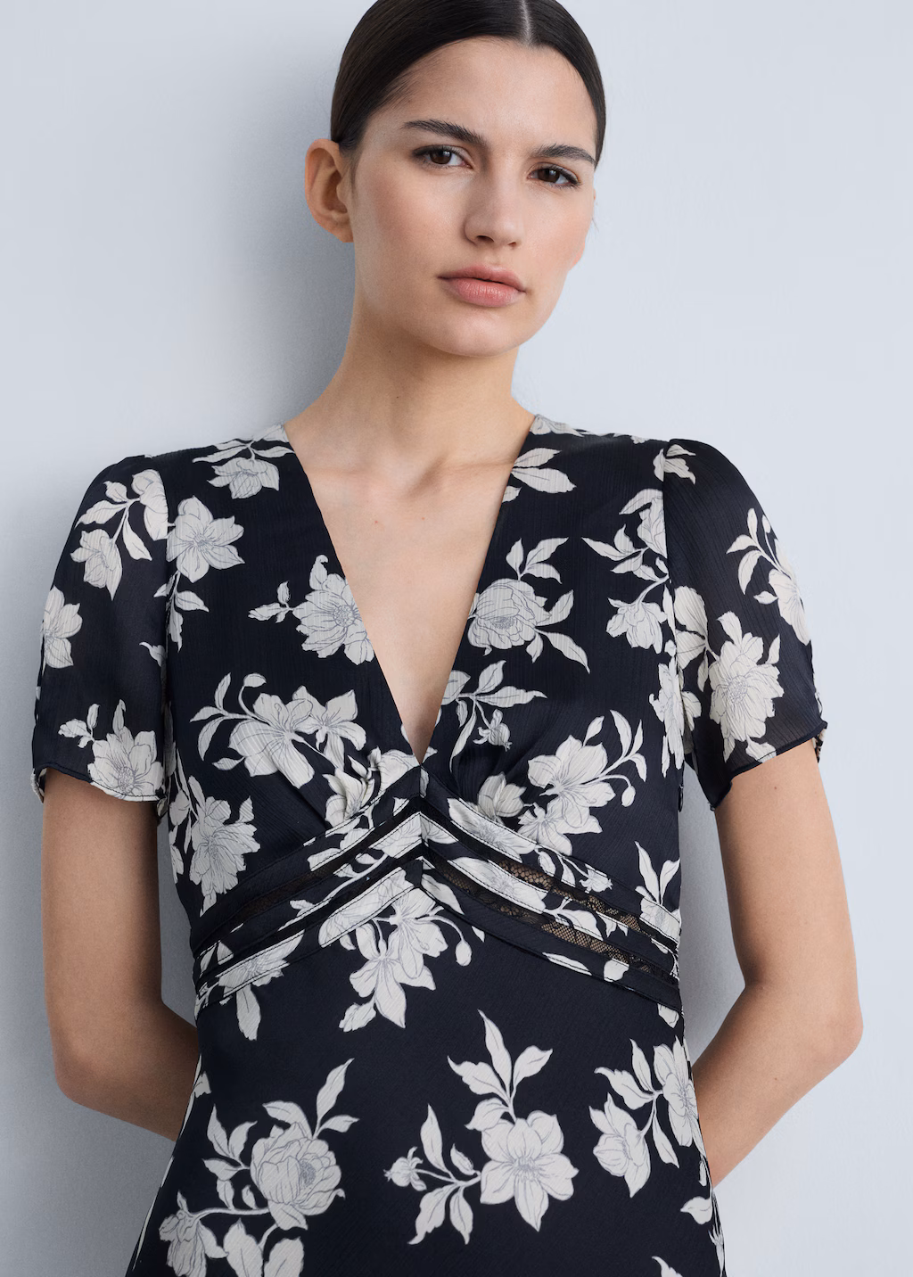 Floral-print flared dress - Black