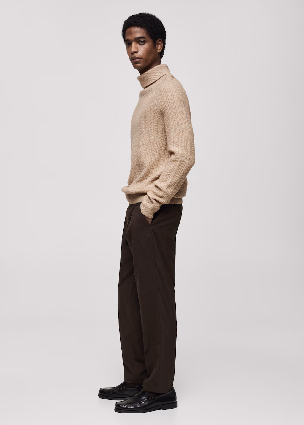 Braided knit turtleneck sweater - Beige