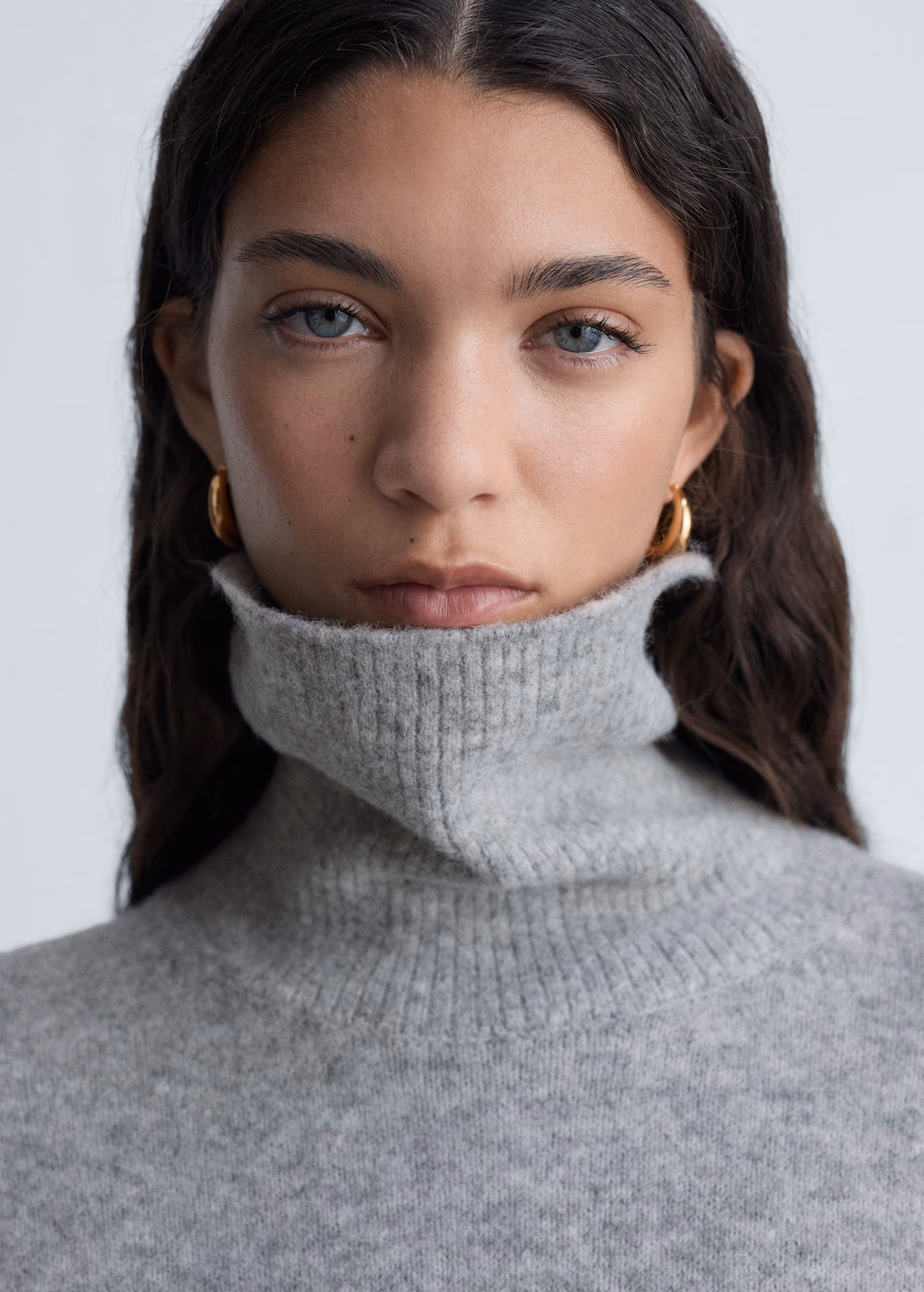 Short knitted turtleneck dress - Khaki