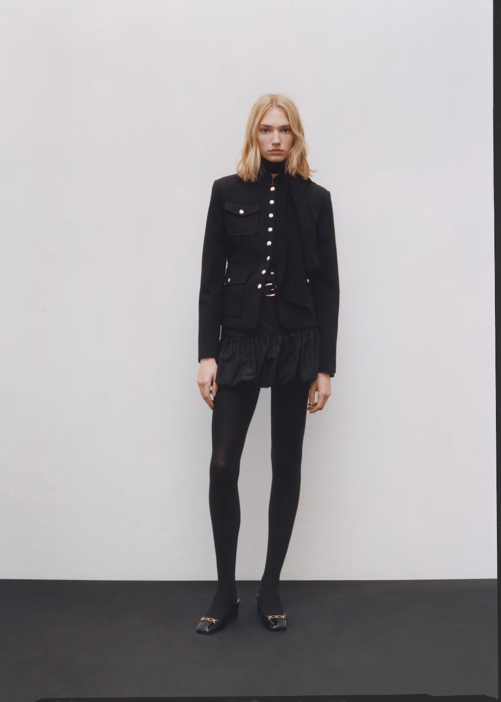 Jacket pockets with button detail - Black