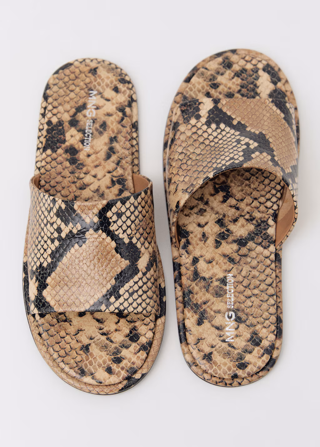 Animal-print leather sandals - Beige