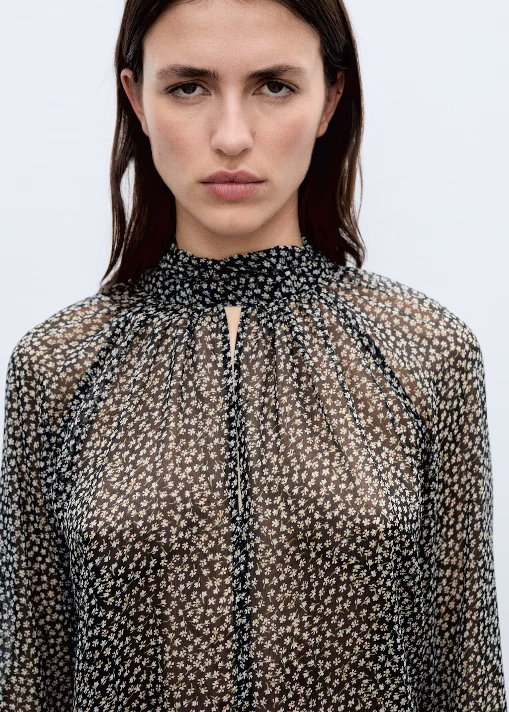 Floral-print blouse with ruffles - Black