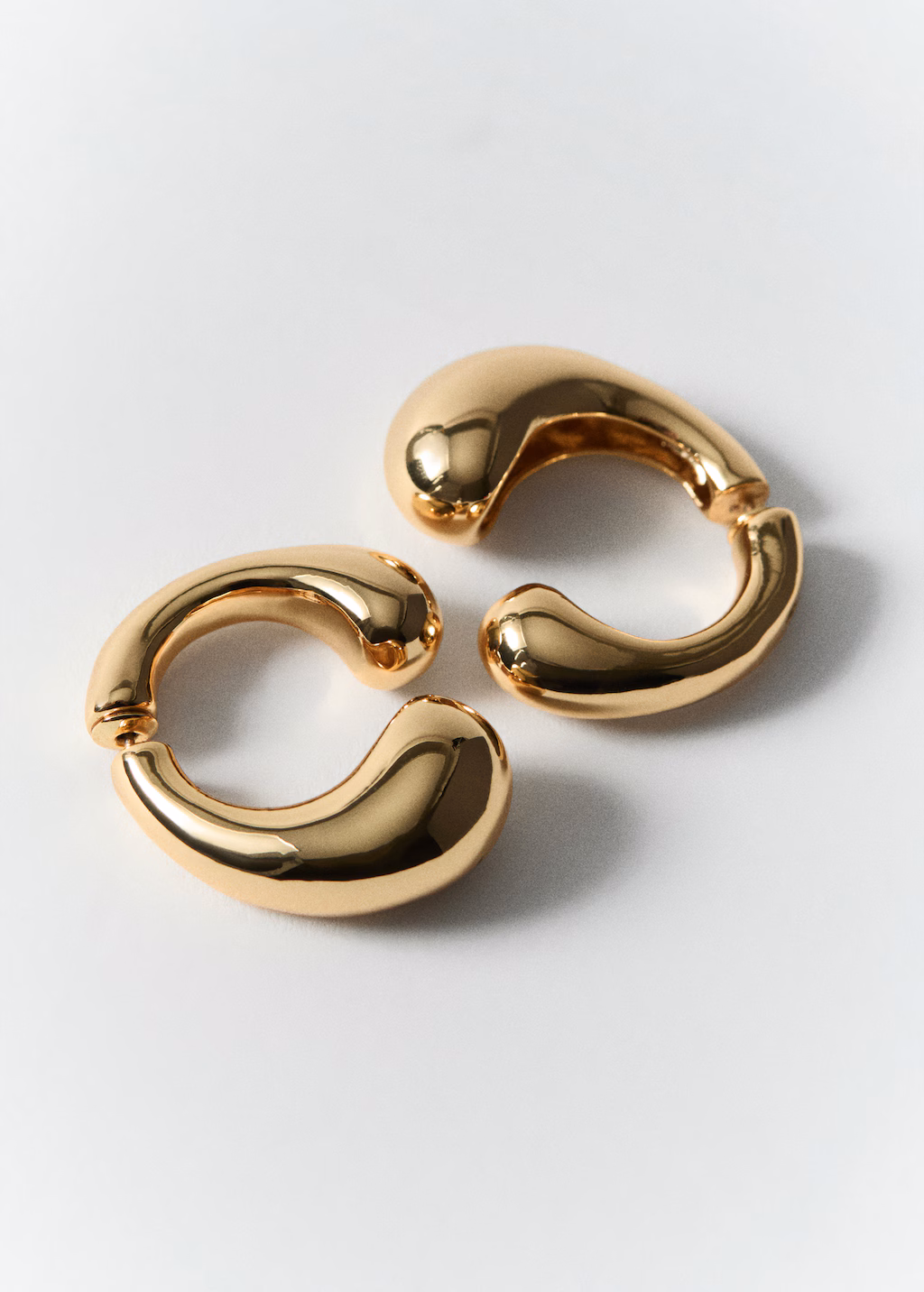Detachable semi-hoop earring - Gold