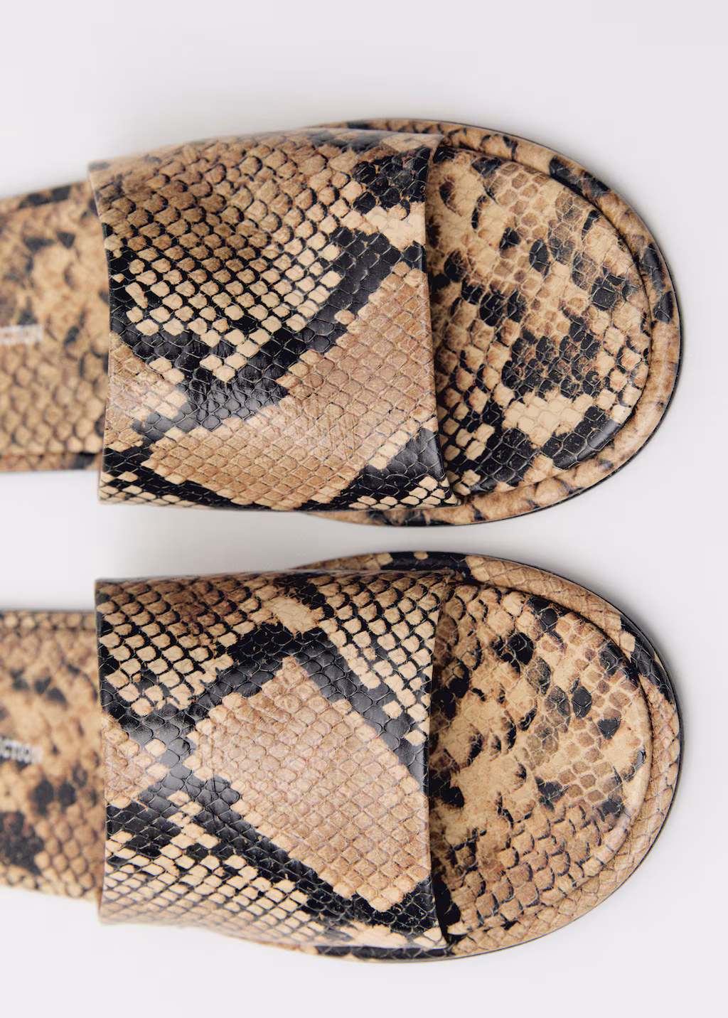 Animal-print leather sandals - Beige