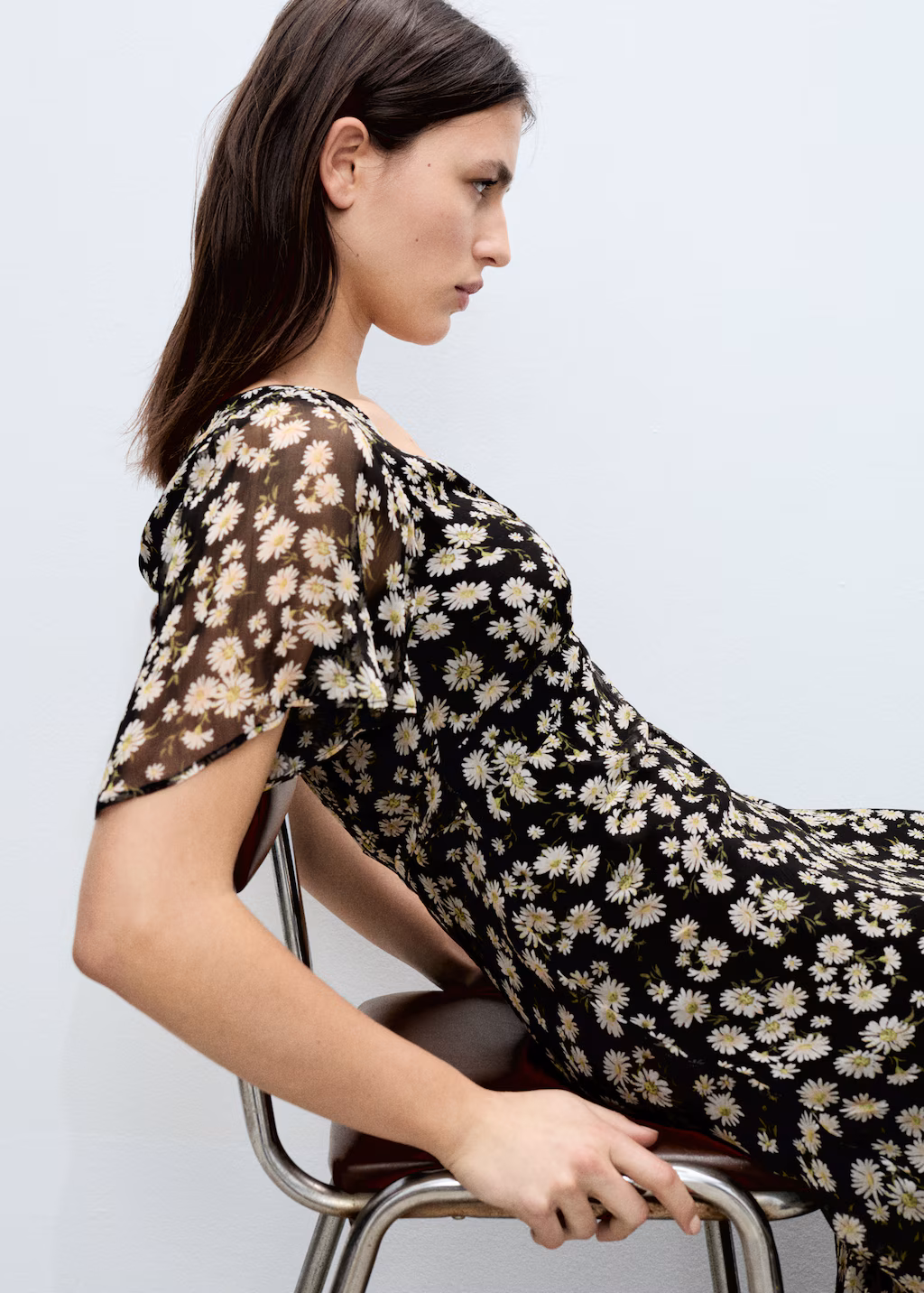 Floral-print straight-fit midi-dress - Black