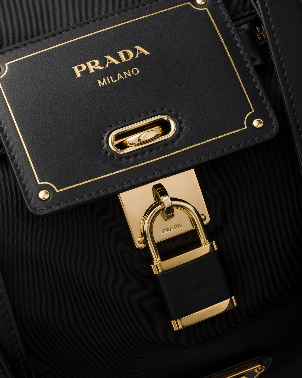 Replicate Large Re-Nylon Top-Handle Bag With Padlock(1:1 replica)