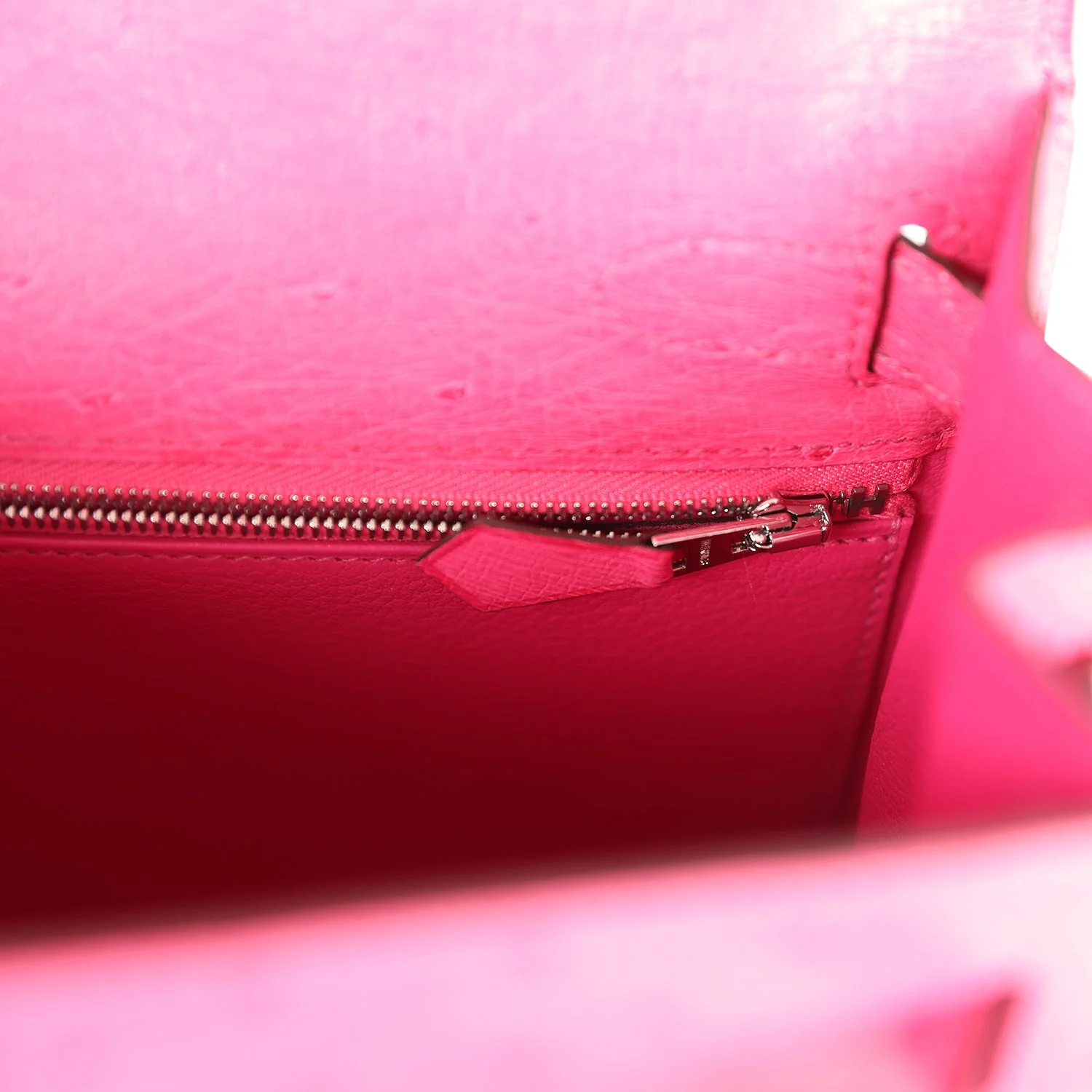 Replicate Hermes Kelly Sellier 28 Rose Tyrien Ostrich Palladium Hardware(1:1 replica)