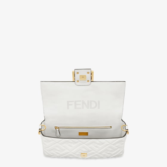 Replicate Baguette Medium New(1:1 replica)