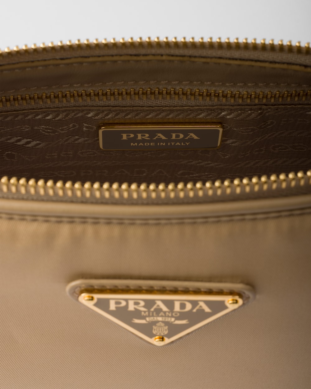 Replicate Small Re-Nylon and Leather Shoulder Bag(1:1 replica)