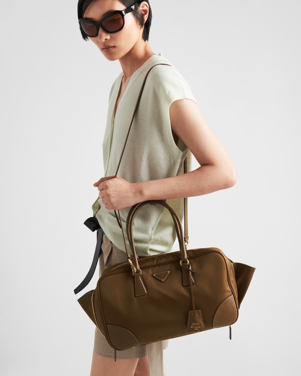 Replicate Prada Re-Edition 1978 Large Re-Nylon and Saffiano Leather Two-Handle Bag(1:1 replica)