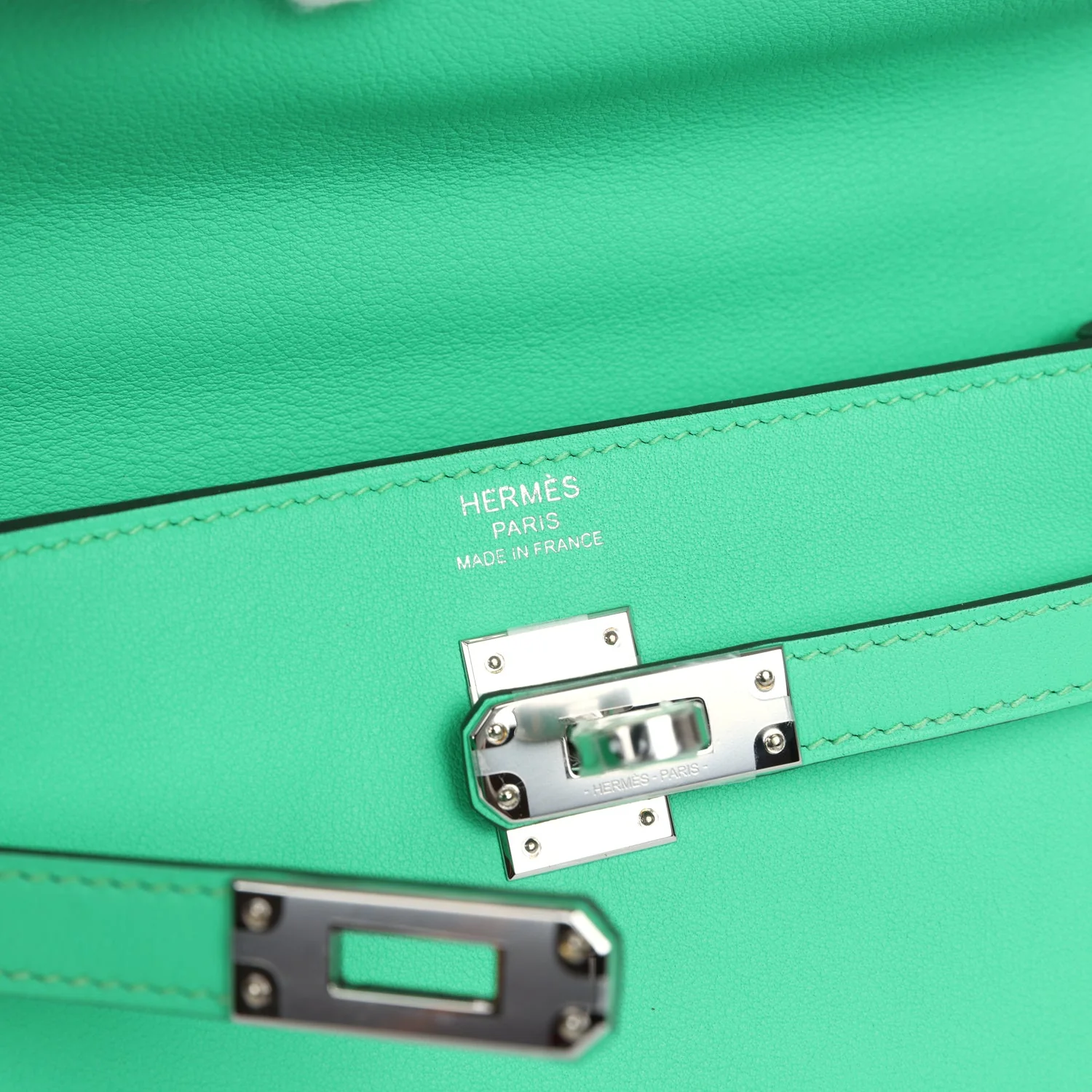 Replicate Hermes Kelly Moove Vert Comics Swift Palladium Hardware(1:1 replica)