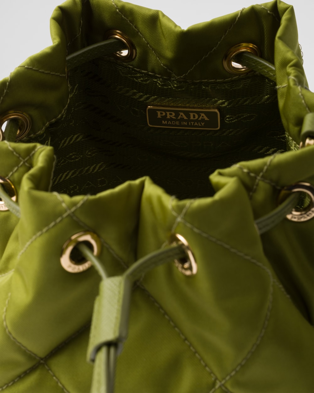 Replicate Prada Re-Edition 1995 Chaîne Re-Nylon Shoulder Bag(1:1 replica)