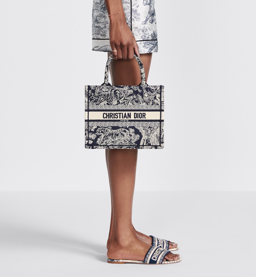 Replicate Dior Small Dior Book Tote 26.5 CM(1:1 replica)