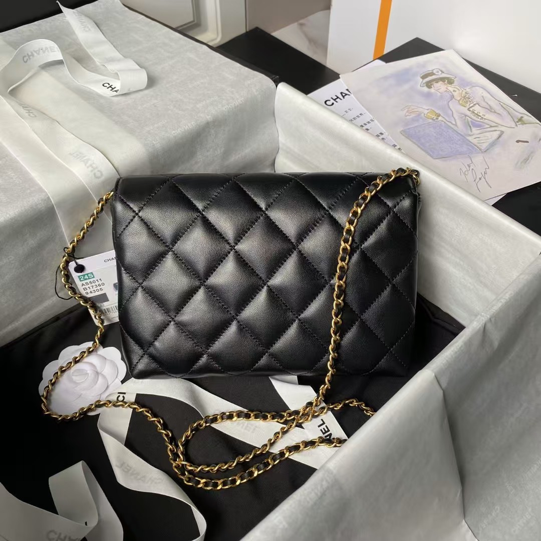 Replicate Chanel AS5011 Flap bag Shiny Lambskin Imitation Pearls   Gold-Tone Metal Black(1:1 replica)