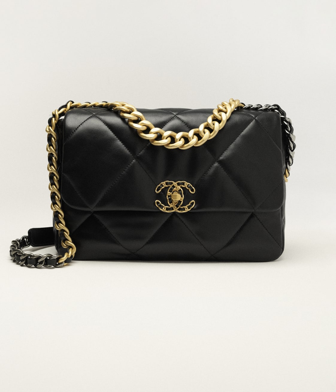 Replicate CHANEL 19 LARGE HANDBAG(1:1 replica)
