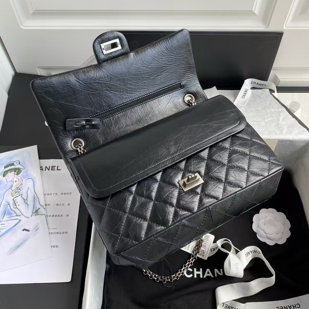 Replicate Chanel 23A A37587 Classic Large 2.55 Flap Bag Black Aged Calfskin Ruthenium Hardware(1:1 replica)