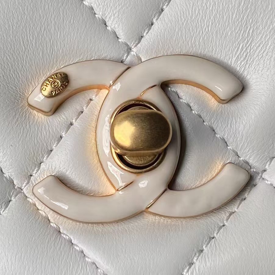 Replicate Chanel AS4973 Mini Flap Bag Shiny Lambskin Enamel   Gold-Tone Metal White(1:1 replica)