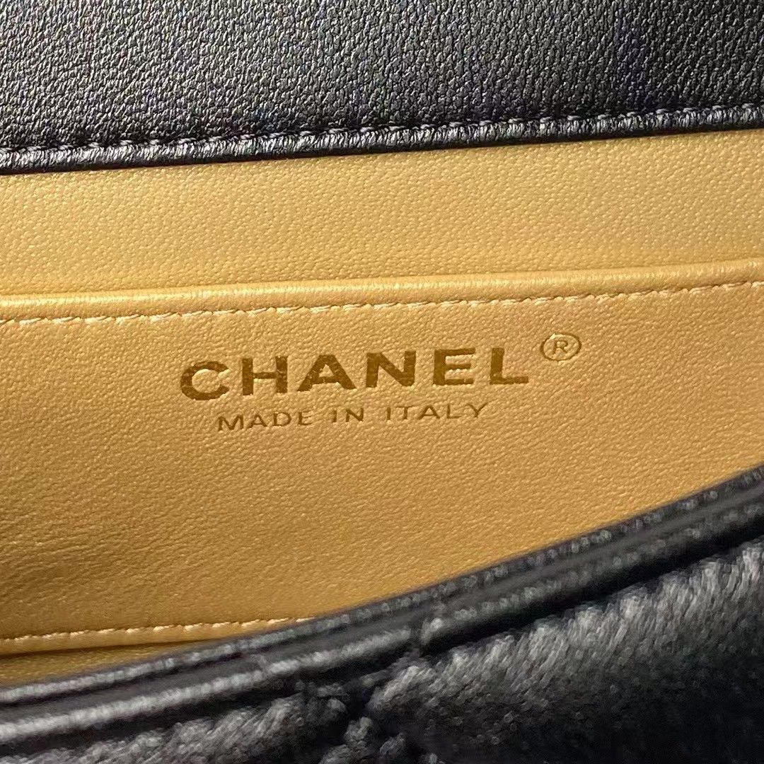 Replicate Chanel AS4861 Small Flap Bag Pearl Lambskin Faux Pearl   Gold Metal Black(1:1 replica)