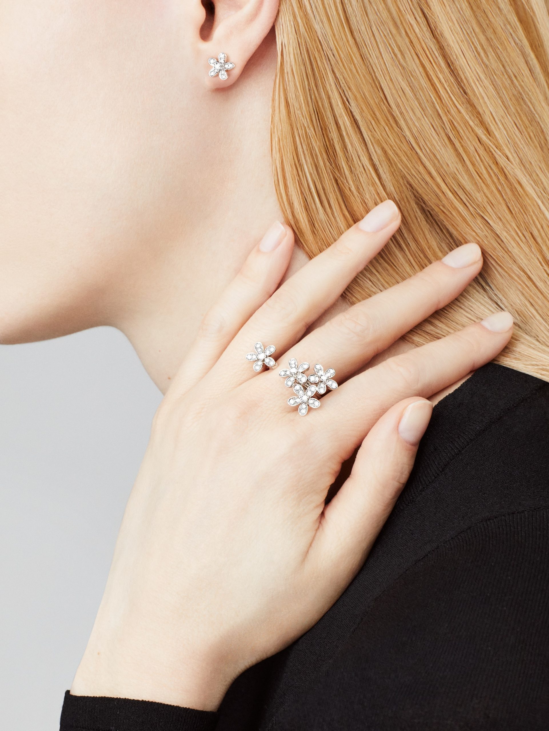 Replicate Socrate Between the Finger ring(1:1 replica)