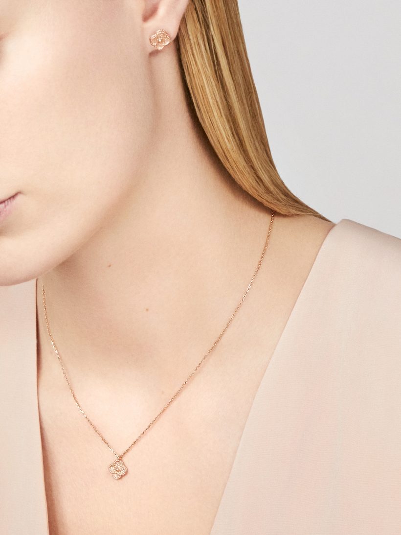 Replicate Sweet Alhambra earstuds(1:1 replica)