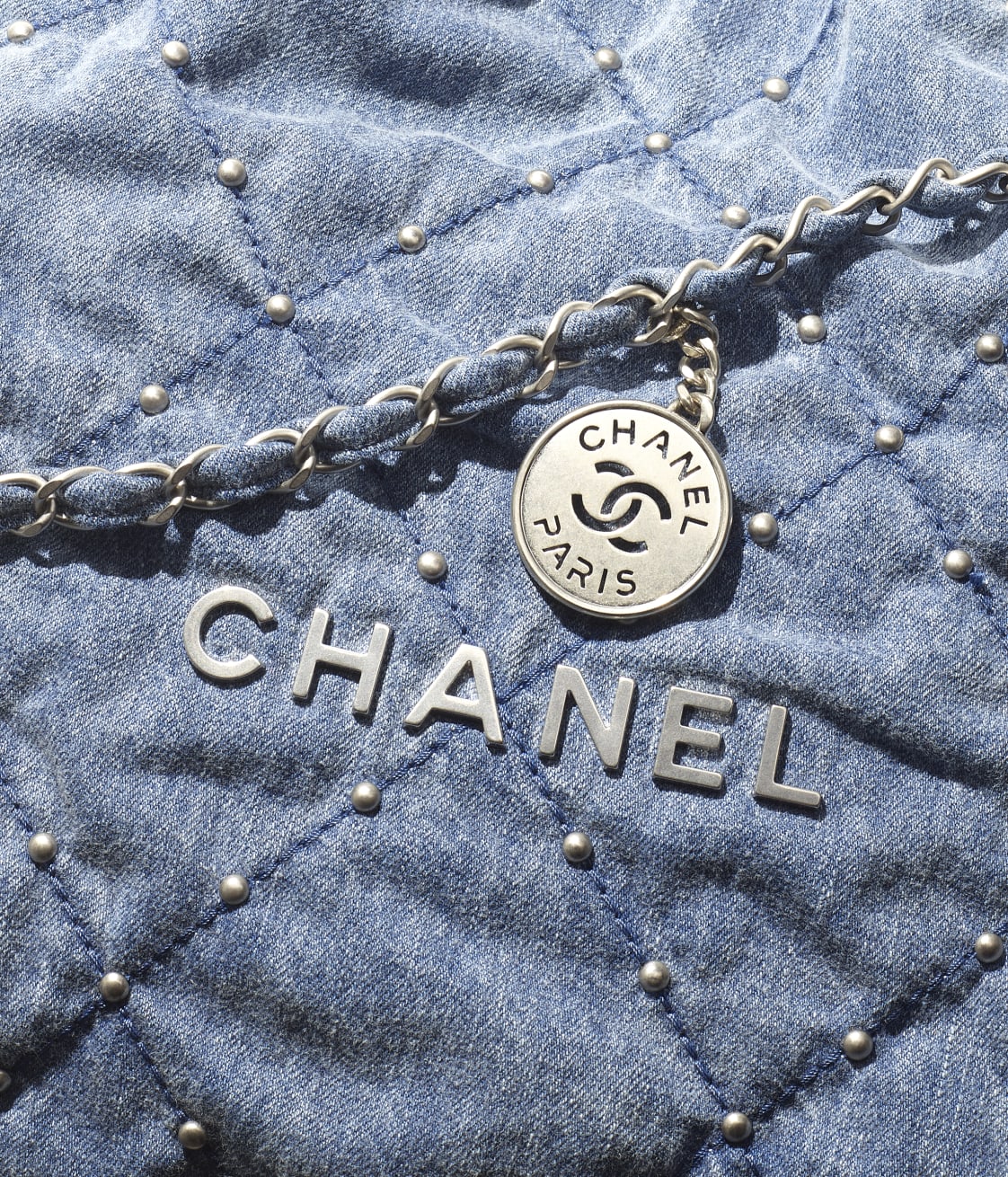 Replicate CHANEL 22 SMALL HANDBAG(1:1 replica)