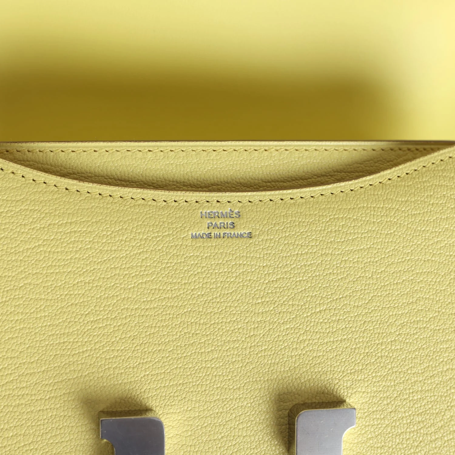 Replicate Hermes Constance 18 Limoncello Chevre Mysore Palladium Hardware(1:1 replica)