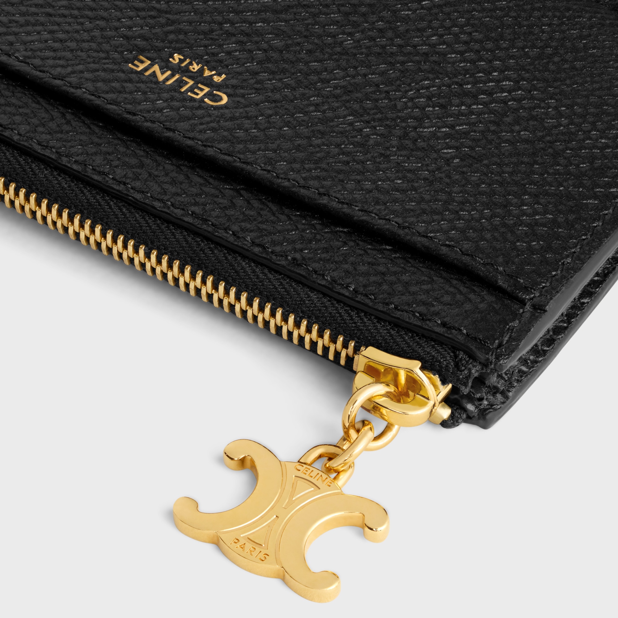 Replicate ZIPPED CARD HOLDER TRIOMPHE CHARMS IN GRAINED CALFSKIN BLACK(1:1 replica)