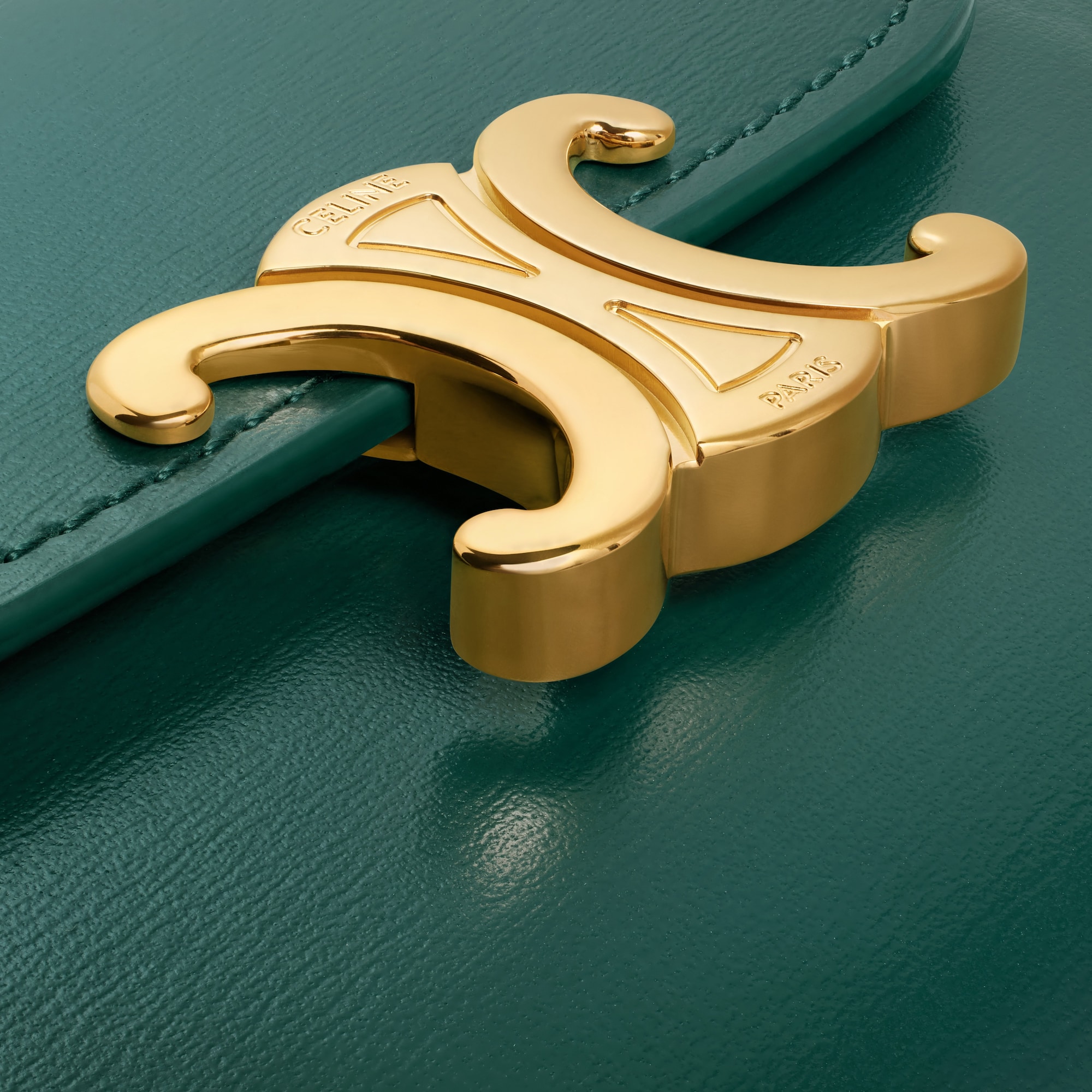 Replicate SMALL FLAP WALLER TRIOMPHE IN SHINY CALFSKIN AMAZONE(1:1 replica)