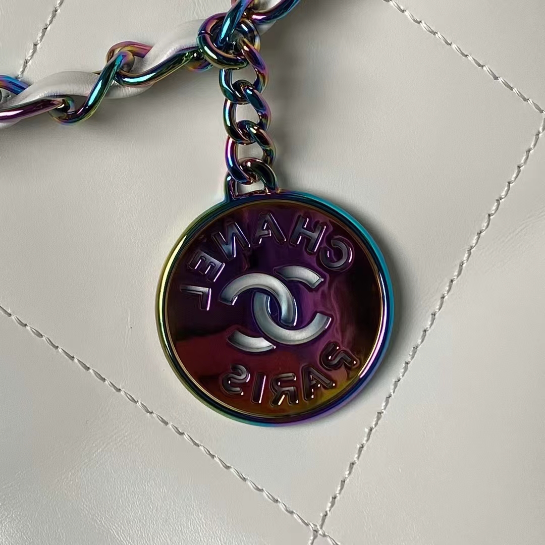 Replicate Chanel 22 AS3260 Small Bag White Calfskin Silver Gradient Hardware(1:1 replica)