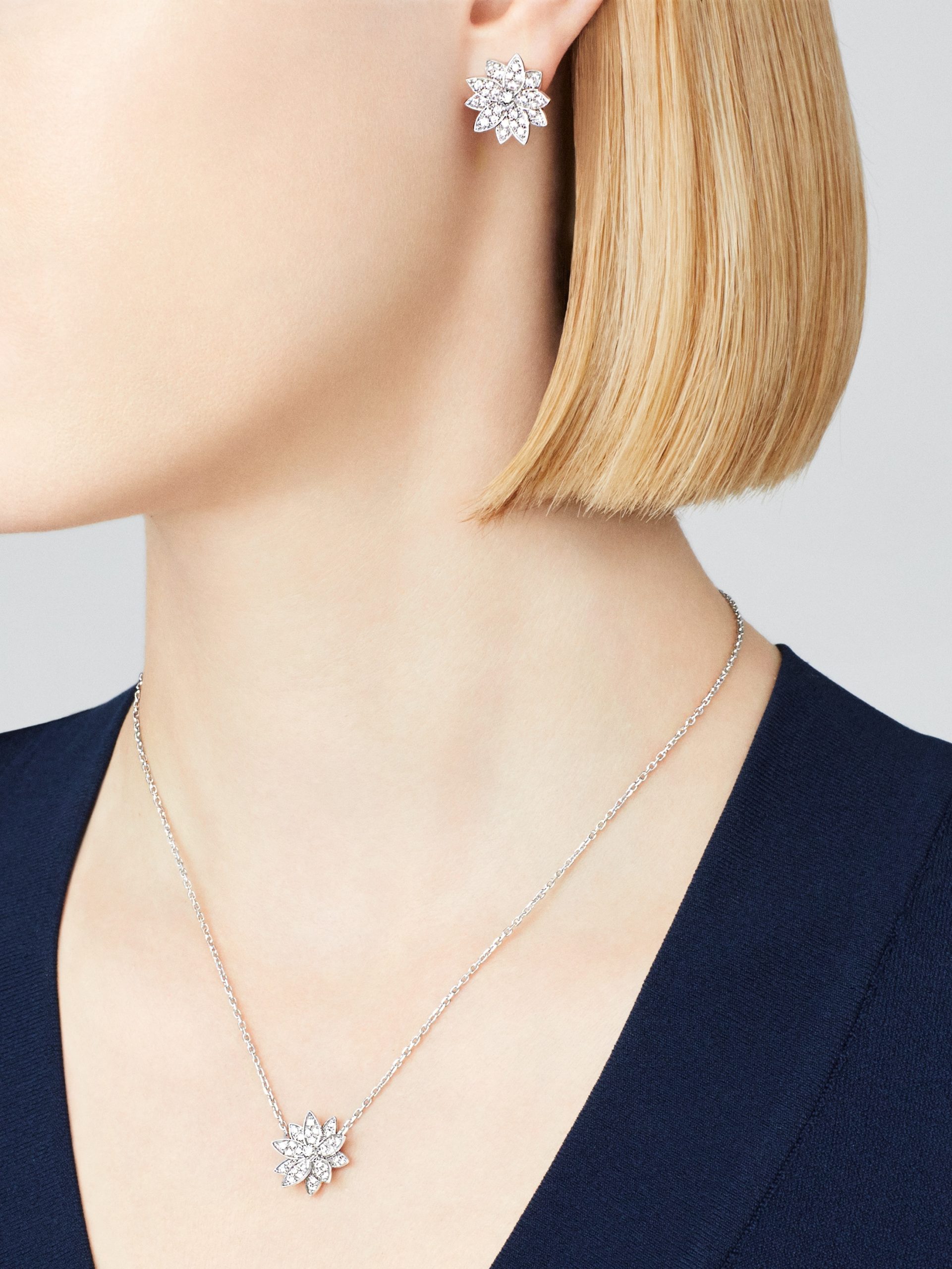 Replicate Frivole pendant, small model(1:1 replica)