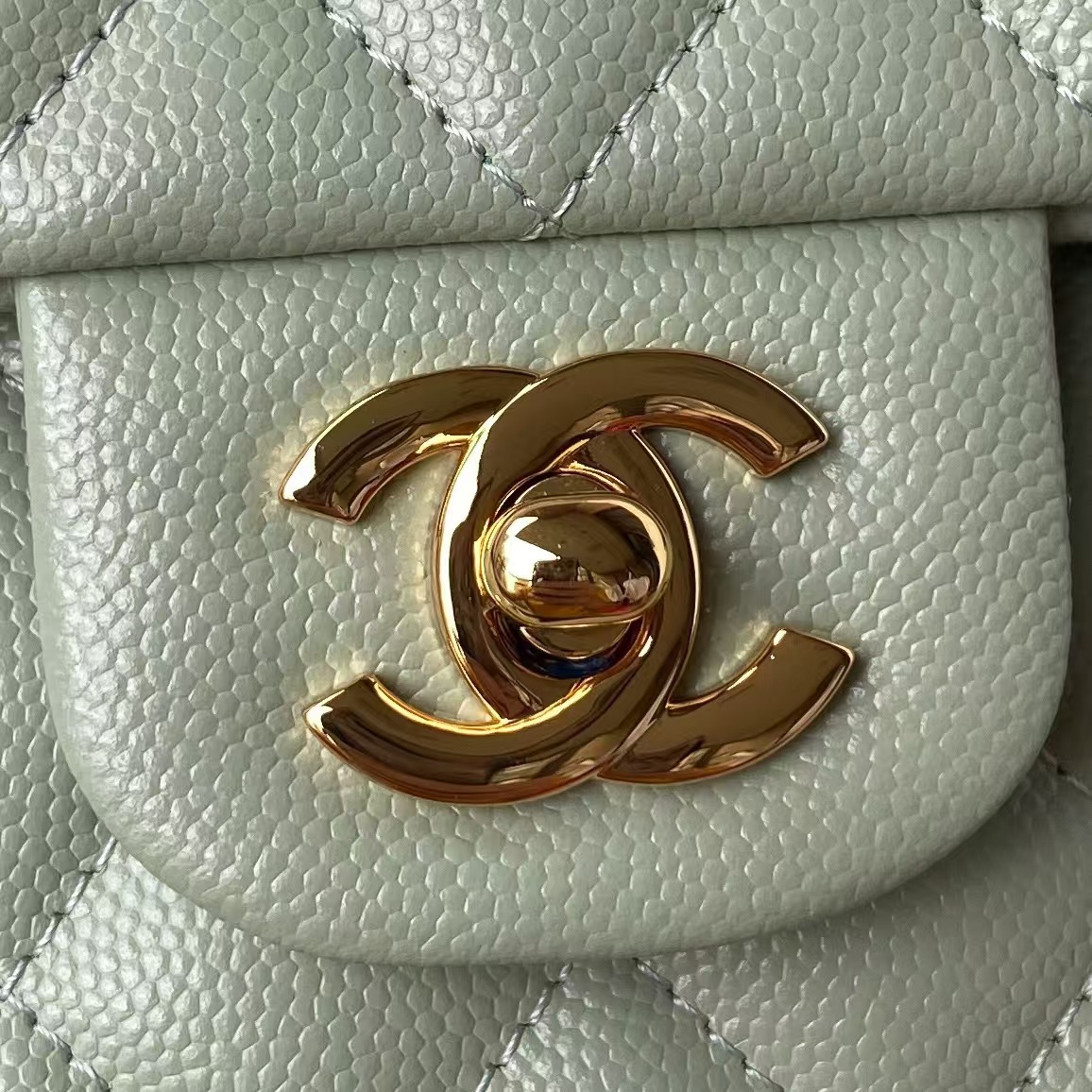 Replicate Chanel Small Classic Handbag Caviar Gold Hardware(1:1 replica)