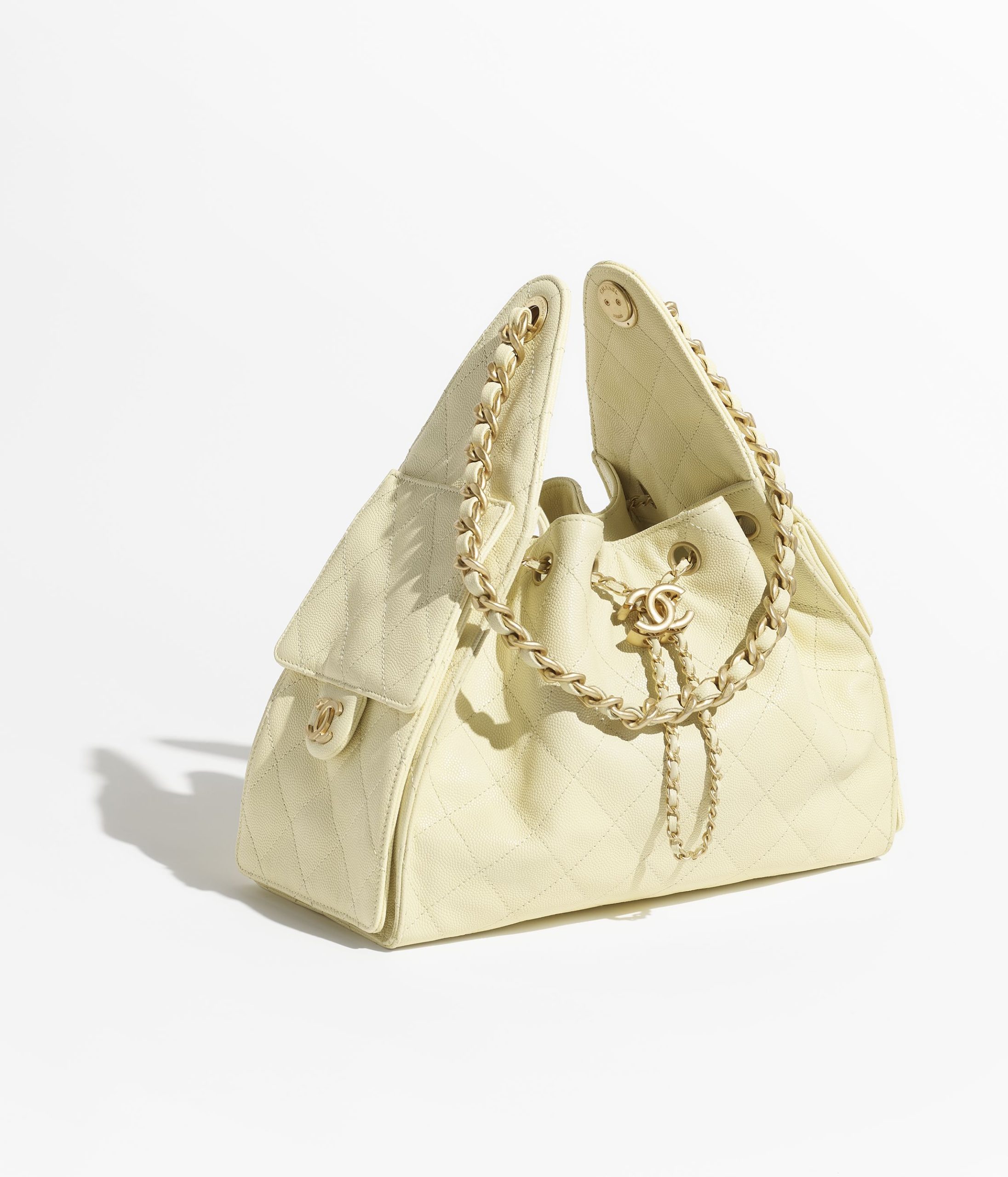 Replicate 25 CHANEL 25 SMALL HANDBAG(1:1 replica)