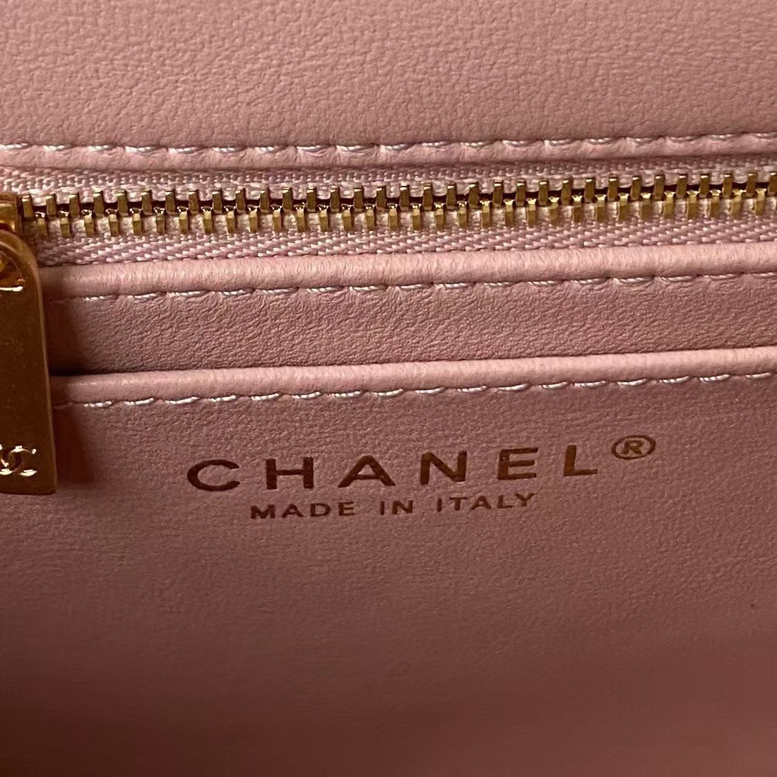 Replicate Chanel 23S AS4064 Camellia Embossed Chain Lambskin Flap Bag Light Pink(1:1 replica)