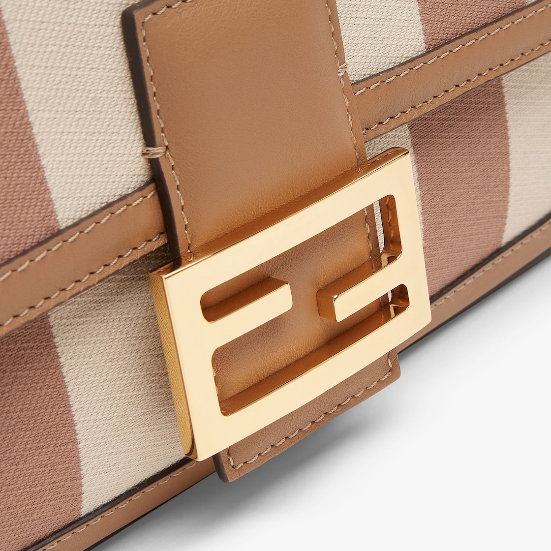 Replicate Baguette Medium(1:1 replica)