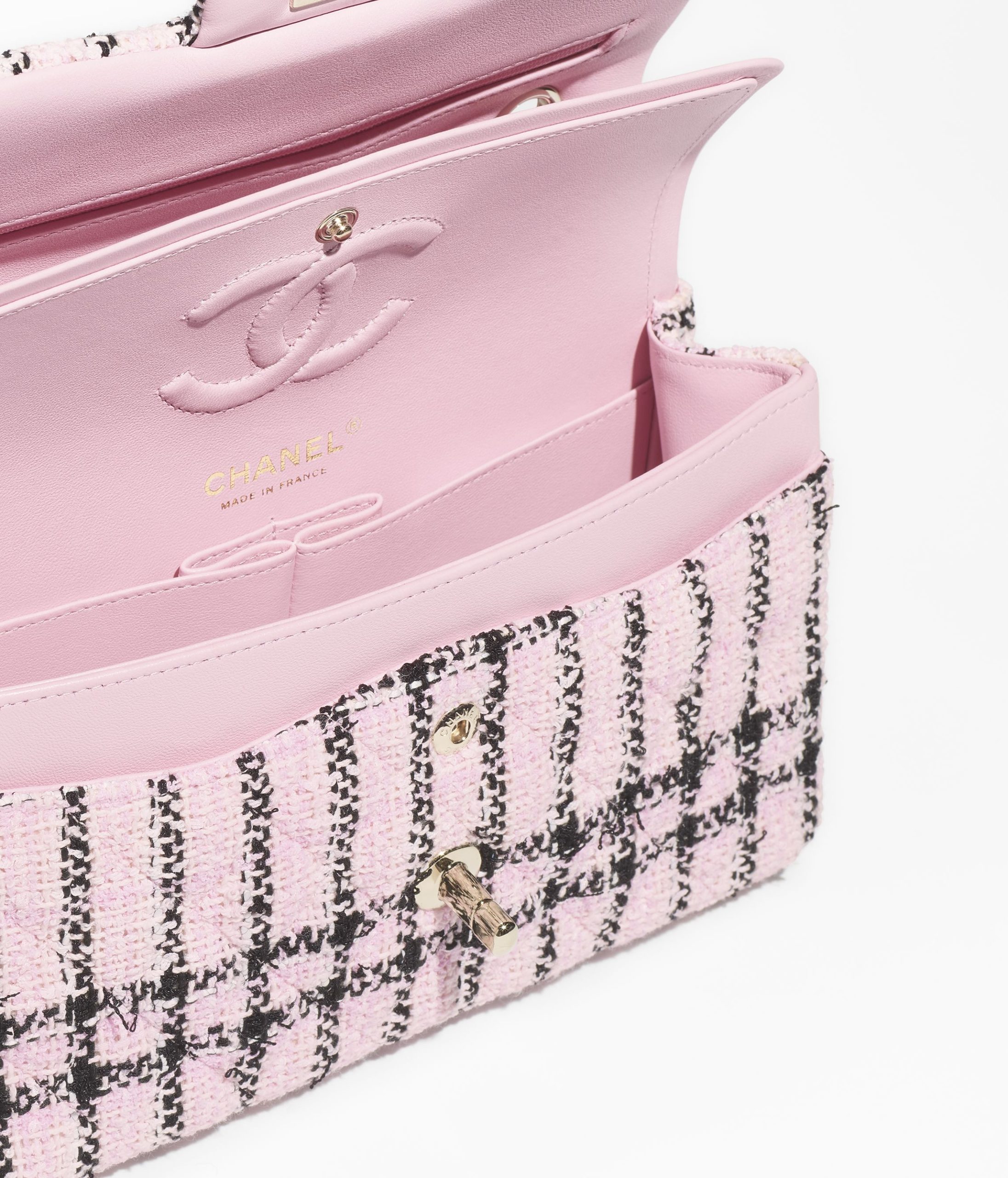 Replicate Small Classic Handbag(1:1 replica)