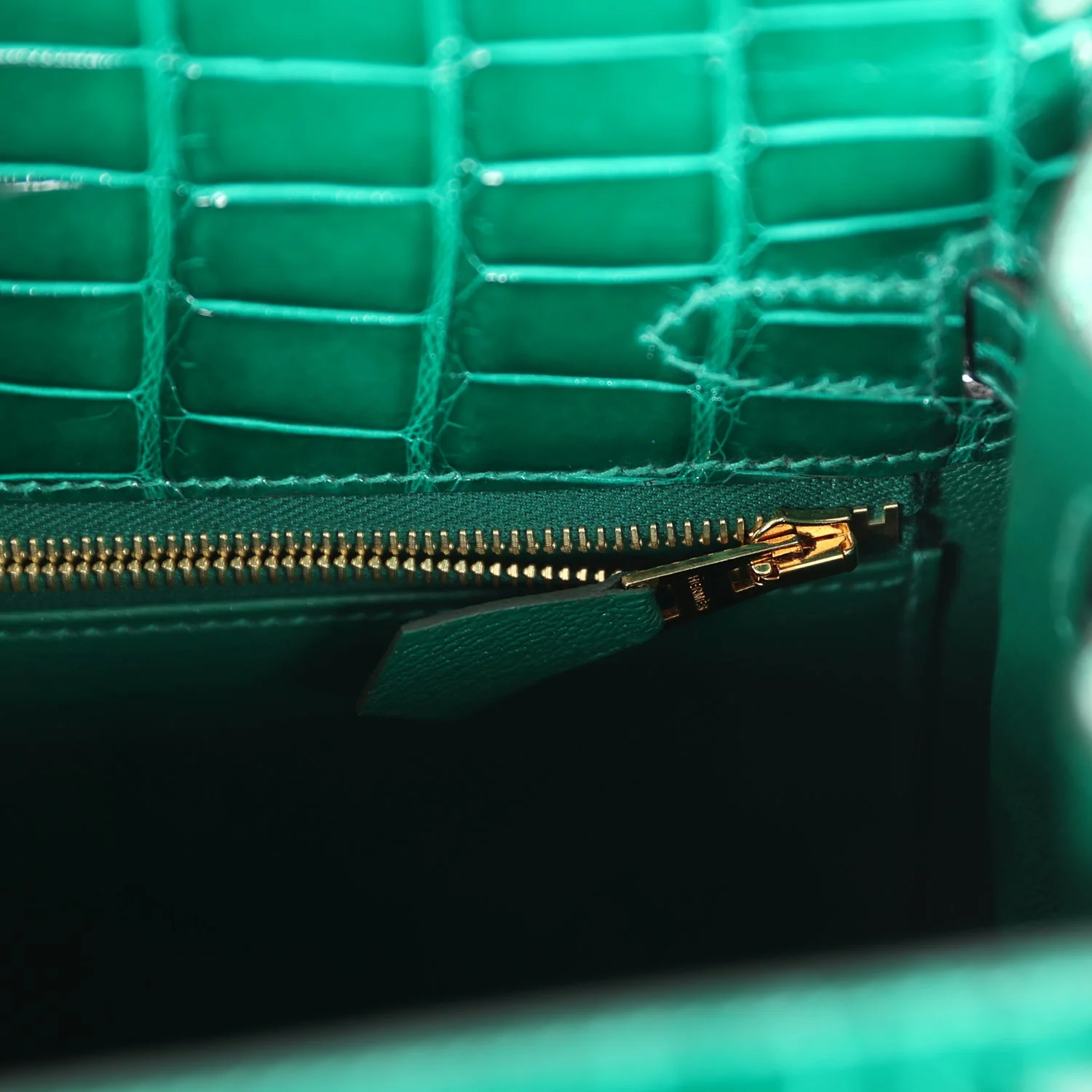 Replicate Hermes Kelly Sellier 25 Emerald Shiny Alligator Gold Hardware(1:1 replica)