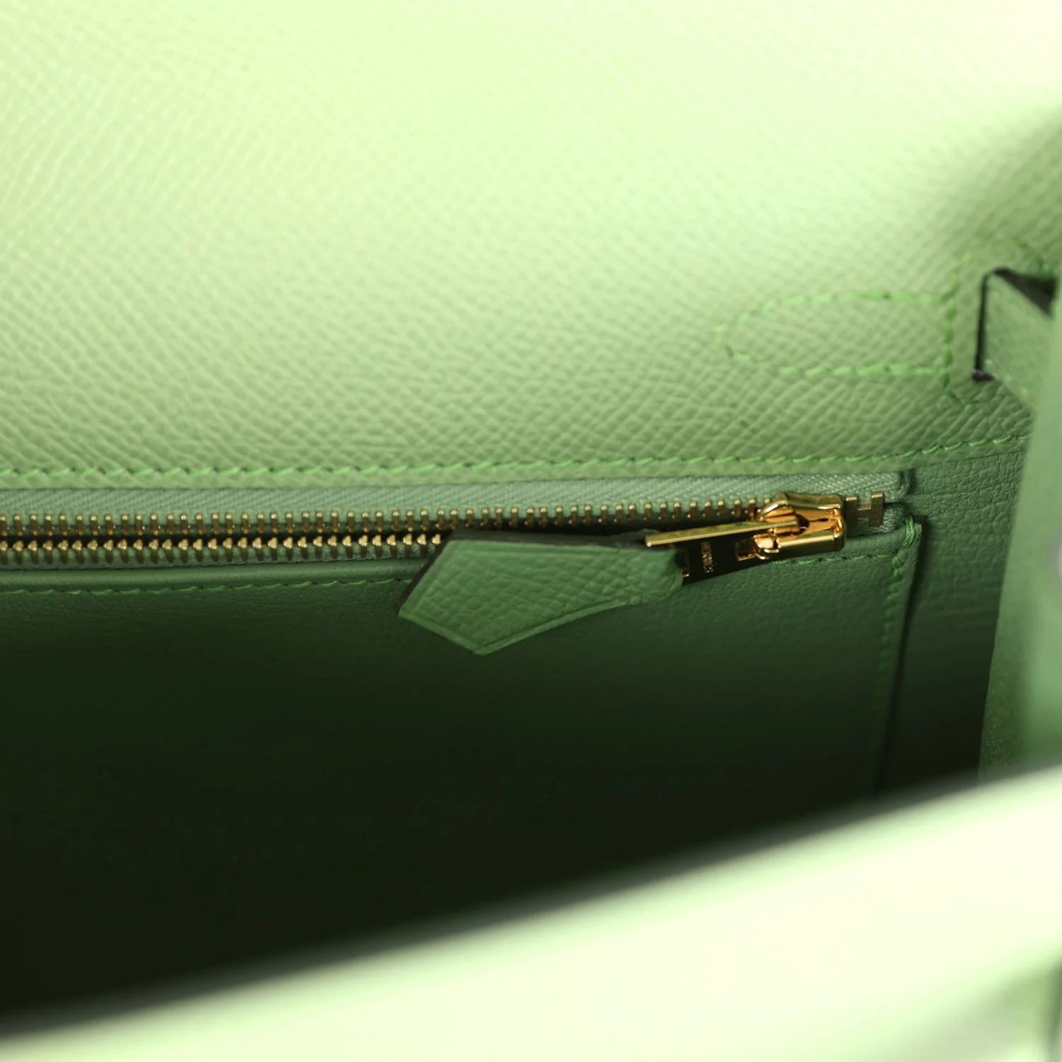 Replicate Hermes Kelly Sellier 25 Vert Criquet Epsom Gold Hardware(1:1 replica)