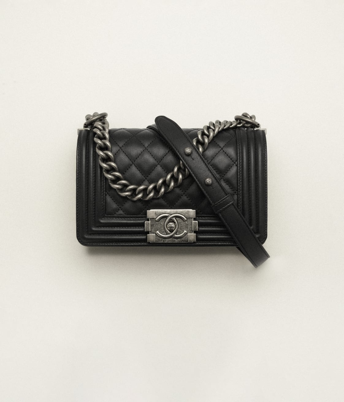 Replicate CHANEL SMALL BOY CHANEL HANDBAG(1:1 replica)