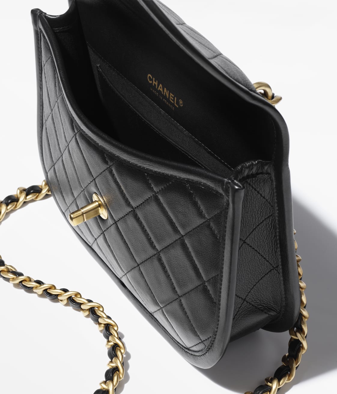 Replicate CHANEL MESSENGER BAG(1:1 replica)