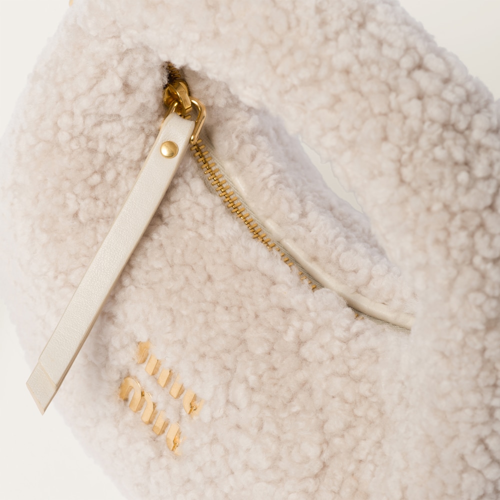 Replicate Wander shearling hobo bag with leather details(1:1 replica)