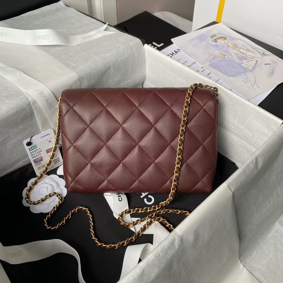 Replicate Chanel AS5011 Flap bag Shiny Lambskin Imitation Pearls   Gold-Tone Metal Wine Red(1:1 replica)