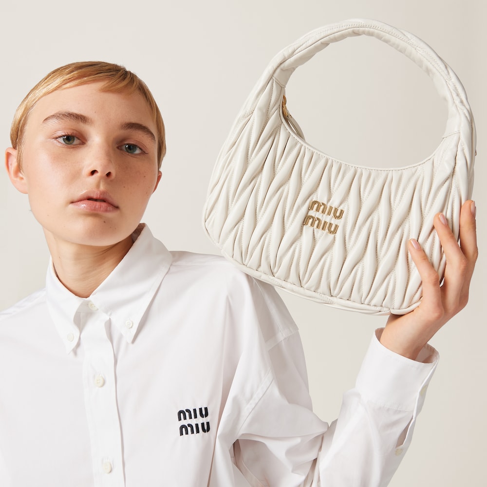 Replicate Regular wander matelassé nappa leather hobo bag(1:1 replica)