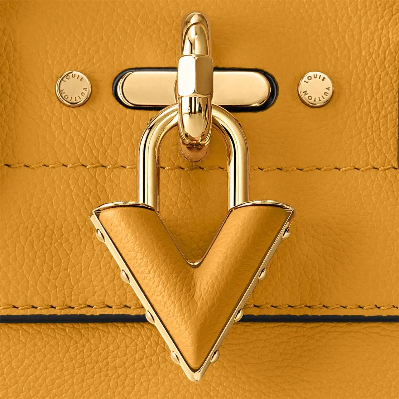 Replicate Steamer PM M21278 (1:1Replicate )(1:1 replica)