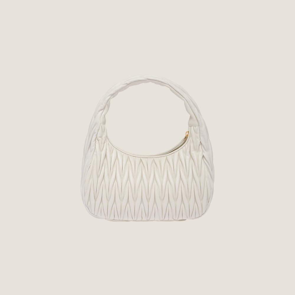 Replicate Large wander matelassé nappa leather hobo bag(1:1 replica)