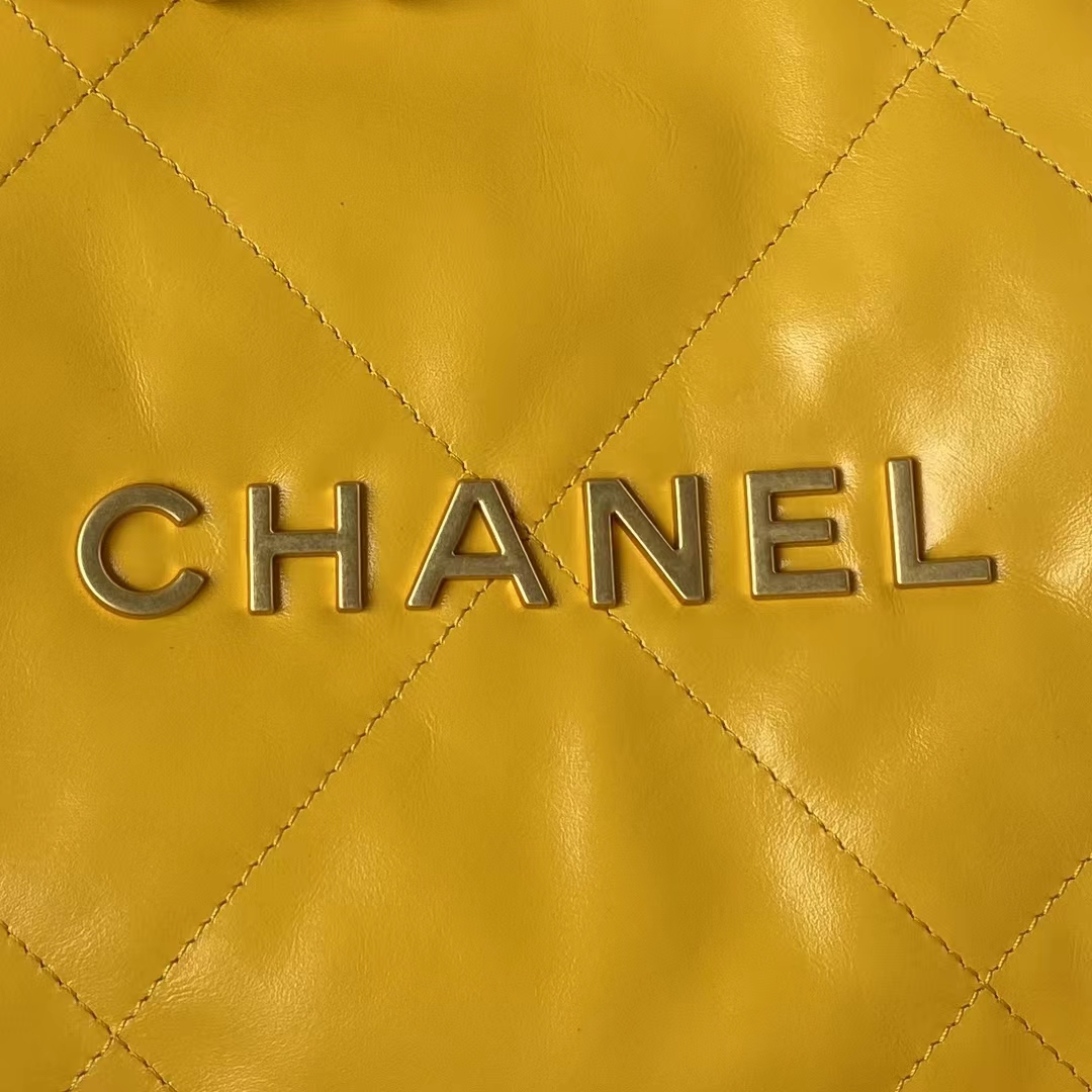 Replicate Chanel 22 AS3260 Small Bag Yellow Calfskin Gold Hardware(1:1 replica)