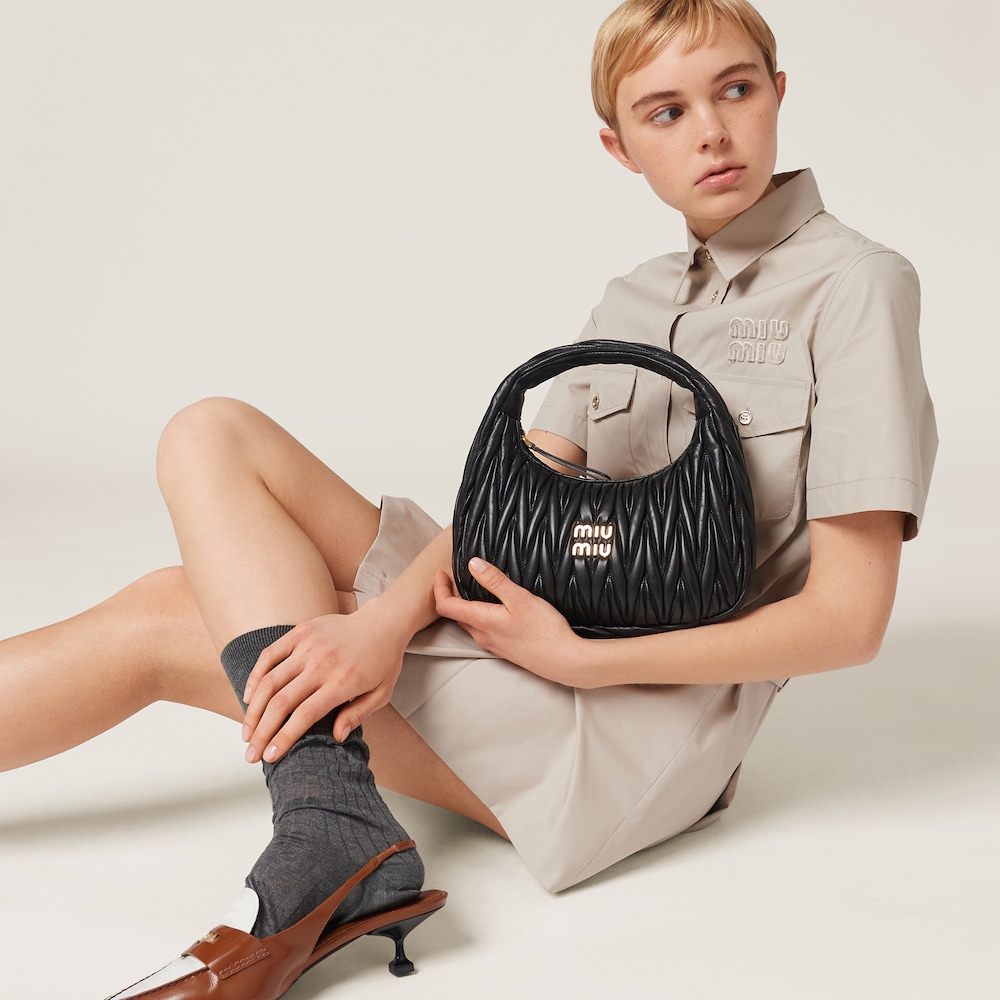 Replicate Regular wander matelassé nappa leather hobo bag(1:1 replica)