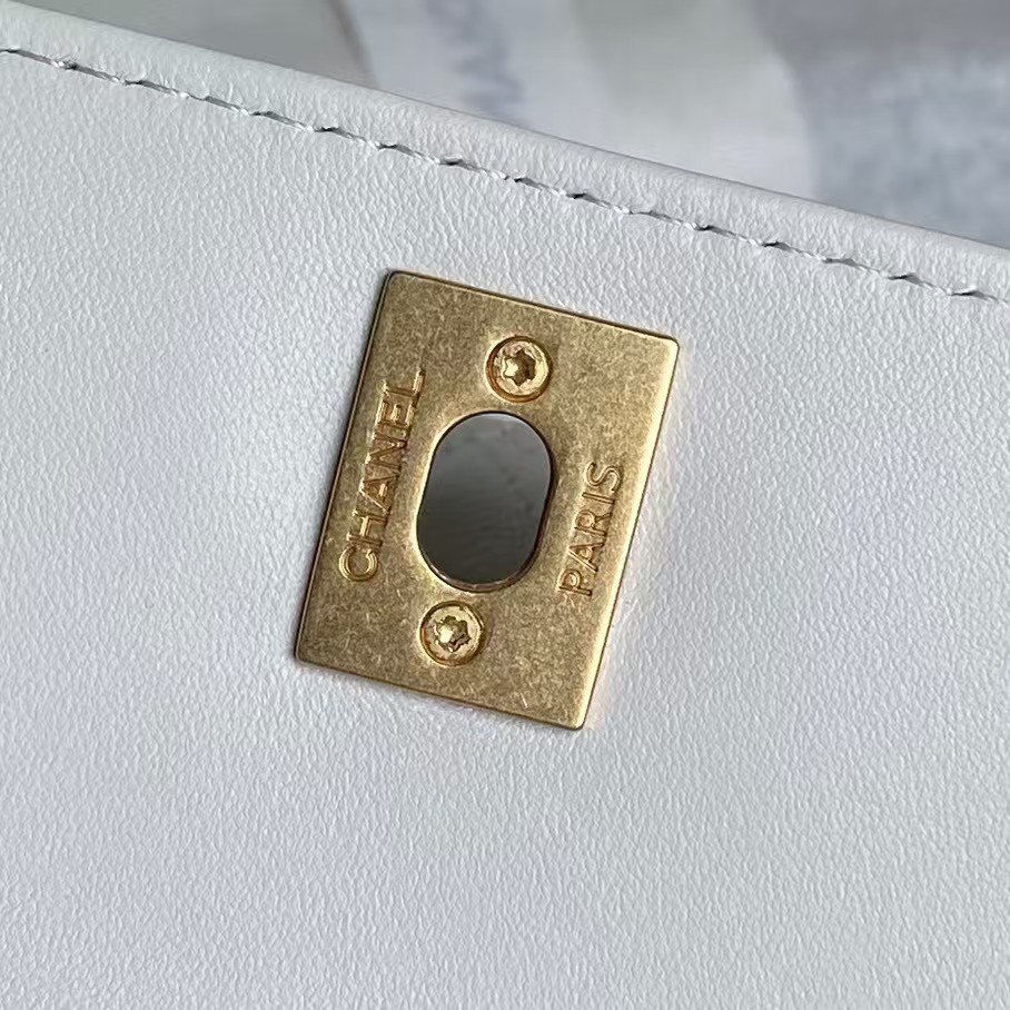 Replicate Chanel 24B AS5038 Lambskin Clutch White(1:1 replica)