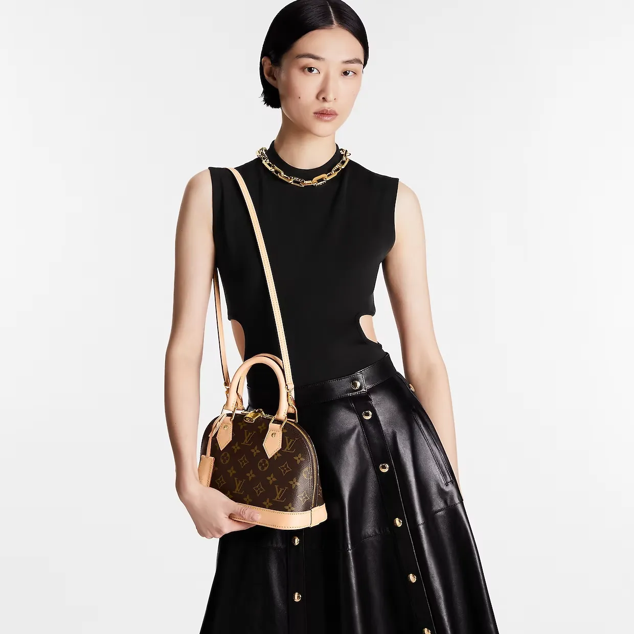 Replicate Alma BB M53152 (1:1Replicate )(1:1 replica)