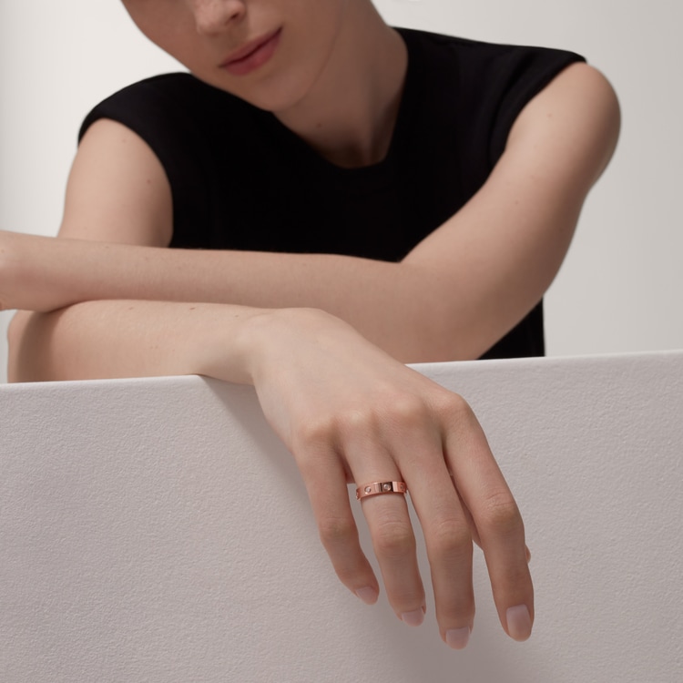 Replicate LOVE ring, small model, 8 diamonds(1:1 replica)