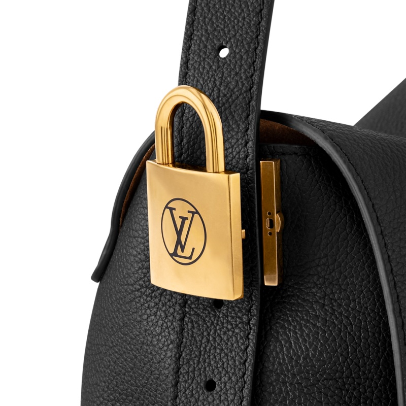 Replicate Louis Vuitton Low Key Messenger M13148(1:1 replica)